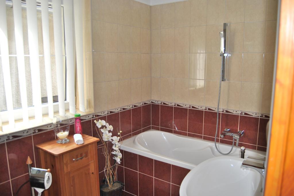 Topart Apartman Tapolca Zimmer foto